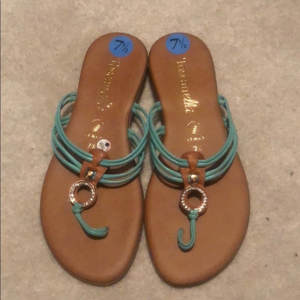 Sandals size 7 1/2